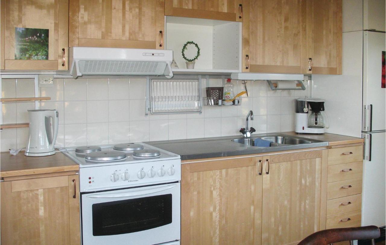Gorgeous Home In Silverdalen With Kitchen エクステリア 写真
