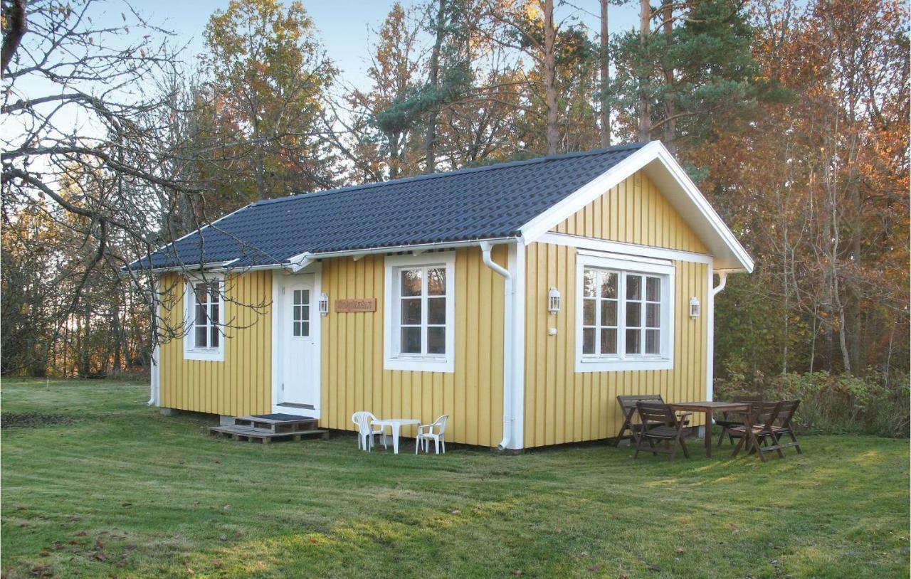 Gorgeous Home In Silverdalen With Kitchen エクステリア 写真